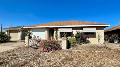 Charming 2-Bed, 2-Bath Brick Ranch style home in 55+ Enchanted on Howling Trails Golf  in Texas - for sale on GolfHomes.com, golf home, golf lot