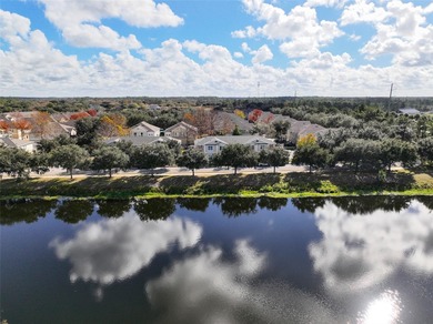 Seller to contribute $5,000 towards buyer's closing cost! Lovely on Harmony Golf Preserve in Florida - for sale on GolfHomes.com, golf home, golf lot