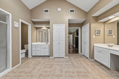 Spacious 4 bed, 3 bath, 3,134 sqft home tucked in a quiet on Green Tree Country Club in Texas - for sale on GolfHomes.com, golf home, golf lot