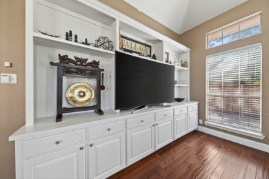 Spacious 4 bed, 3 bath, 3,134 sqft home tucked in a quiet on Green Tree Country Club in Texas - for sale on GolfHomes.com, golf home, golf lot
