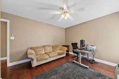 Spacious 4 bed, 3 bath, 3,134 sqft home tucked in a quiet on Green Tree Country Club in Texas - for sale on GolfHomes.com, golf home, golf lot