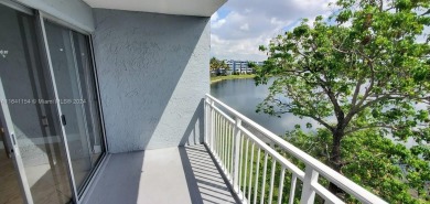 Charming and spacious condo located in the vibrant Fontainebleau on Fontainebleau Golf Course in Florida - for sale on GolfHomes.com, golf home, golf lot