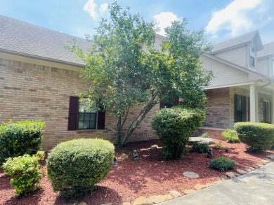 Discover the perfect blend of elegance & comfort in this on Russellville Country Club in Arkansas - for sale on GolfHomes.com, golf home, golf lot