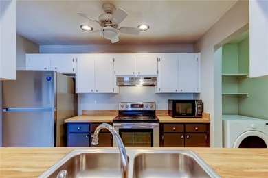 Under contract-accepting backup offers. One or more photo(s) has on Cove Cay Country Club in Florida - for sale on GolfHomes.com, golf home, golf lot