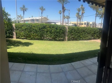 Beautiful one bed one bath COMPETITIVELY PRICED condo for sale on Palm Desert Country Club in California - for sale on GolfHomes.com, golf home, golf lot