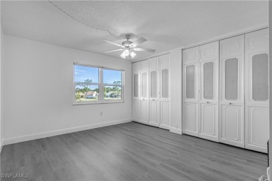 Make this condo your next home!!  This 2 bedroom, 2 bathroom on Seven Lakes Golf and Tennis Community in Florida - for sale on GolfHomes.com, golf home, golf lot