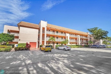 ***JUST LISTED****55+ COMMUNITY, THIS UNIT HAS IT ALL, ON THE on Sunrise Lakes Phase IV Golf Course in Florida - for sale on GolfHomes.com, golf home, golf lot