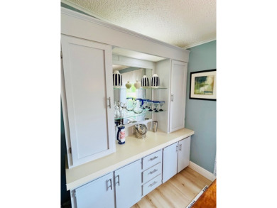 Spacious 2 bed, 2 bath home with open floor plan.Large master on Pine Lakes Country Club in Florida - for sale on GolfHomes.com, golf home, golf lot