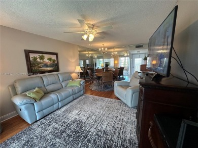 Beautiful one bedroom one bathroom condo in active 55+ community on Sunrise Lakes Phase III in Florida - for sale on GolfHomes.com, golf home, golf lot