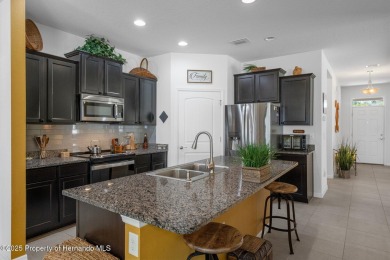 Beautiful Hernando Oaks Golf and Country Club. 2 bedroom plus a on Hernando Oaks Golf and Country Club in Florida - for sale on GolfHomes.com, golf home, golf lot