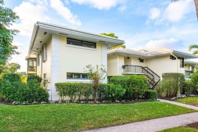 Breathtaking lake and golf course views. Step into this on Quail Ridge Golf Course and Country Club in Florida - for sale on GolfHomes.com, golf home, golf lot