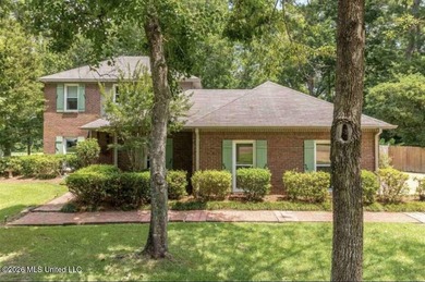 Please come view this spacious 4-Bedroom, 3.5-bath home with on Castlewoods Golf Club in Mississippi - for sale on GolfHomes.com, golf home, golf lot