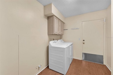 Beautifully Maintained 3-Bedroom Home in a 55+ Community - 1722 on Sandpiper Golf Club in Florida - for sale on GolfHomes.com, golf home, golf lot