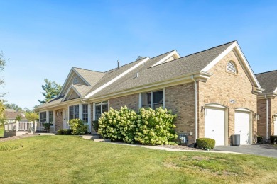 Welcome home to your 3 bedroom, 2.1 bathroom townhome, with a 2 on Crystal Tree Golf and Country Club in Illinois - for sale on GolfHomes.com, golf home, golf lot