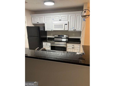 Conveniently located, Move in Ready 2 Bedroom /2 Bath on Steel Canyon Golf Club in Georgia - for sale on GolfHomes.com, golf home, golf lot