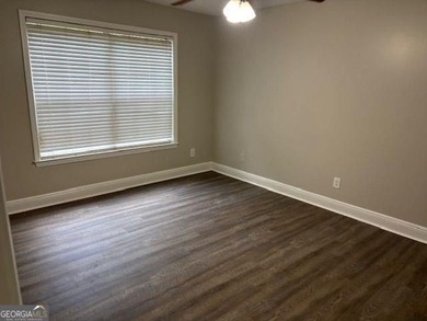 Conveniently located, Move in Ready 2 Bedroom /2 Bath on Steel Canyon Golf Club in Georgia - for sale on GolfHomes.com, golf home, golf lot