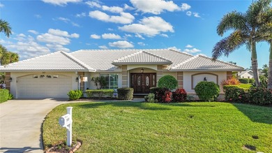 Under contract-accepting backup offers. Experience the perfect on Plantation Golf and Country Club in Florida - for sale on GolfHomes.com, golf home, golf lot