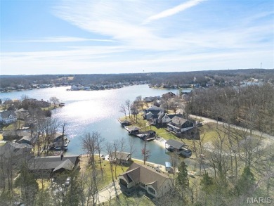 WOW -- Rare Lakefront Opportunity on a Private Cul-de-sac on 1/2 on Raintree Country Club in Missouri - for sale on GolfHomes.com, golf home, golf lot