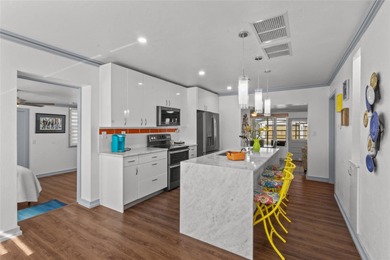 Looking for a great home with a Mother-In-Law Suite, or want to on Sorrento Par 3 in Florida - for sale on GolfHomes.com, golf home, golf lot