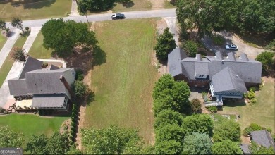 Prime building lot in Sunset Hills Country Club in Carrollton on Sunset Hills Country Club in Georgia - for sale on GolfHomes.com, golf home, golf lot