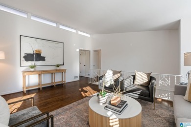 NEW LOOK--completely updated from top to bottom! This charming on Vestavia Golf and Country Club in Alabama - for sale on GolfHomes.com, golf home, golf lot