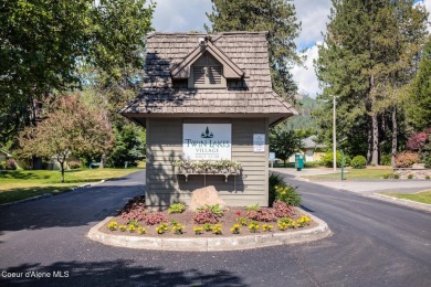 Immaculately kept Twin Lakes Village home in a tranquil golf on Twin Lakes Village Golf Course in Idaho - for sale on GolfHomes.com, golf home, golf lot