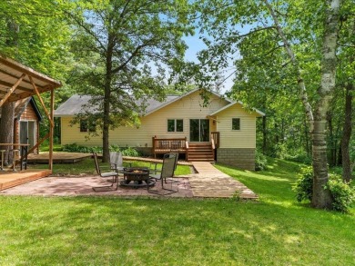 *Welcome to this stunning one-level home, where modern elegance on Deacons Lodge Golf Course in Minnesota - for sale on GolfHomes.com, golf home, golf lot