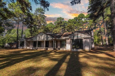 Welcome to 6 Country Club Ln--where comfort, style, & spacious on Texarkana Golf and Country Club in Arkansas - for sale on GolfHomes.com, golf home, golf lot