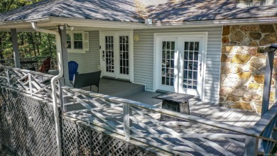 This home is currently rented.  Please call listing agent for on Indian Hills Country Club in Arkansas - for sale on GolfHomes.com, golf home, golf lot