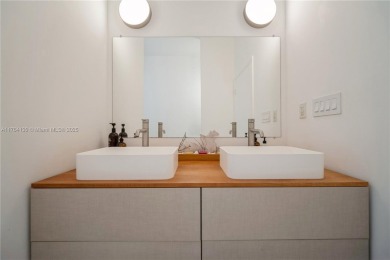 Built in 2005, Meridian Lofts was developed by Flagler Holding on Miami Beach Golf Club in Florida - for sale on GolfHomes.com, golf home, golf lot