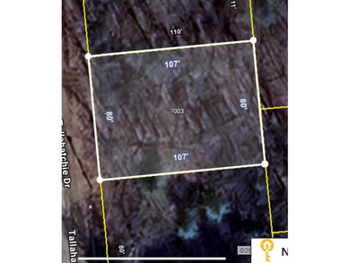 Located in the Geronimo subdivision, this 0.20-acre lot offers a on Lake Tansi Village Country Club in Tennessee - for sale on GolfHomes.com, golf home, golf lot