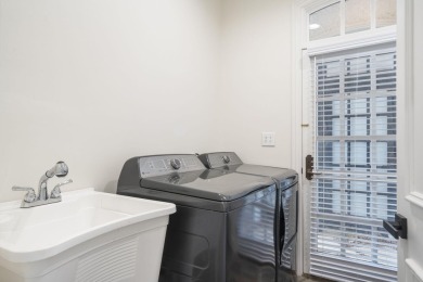 LIVE ABOVE IT ALL at the Crown Jewel of Table Rock Lake!Welcome on Kimberling City Golf Club in Missouri - for sale on GolfHomes.com, golf home, golf lot