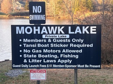 Located in the Geronimo subdivision, this 0.20-acre lot offers a on Lake Tansi Village Country Club in Tennessee - for sale on GolfHomes.com, golf home, golf lot