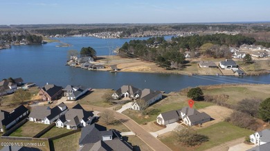 Excellent 4BR/3BA in the Northshore of Lake Caroline offering on Lake Caroline Golf Club in Mississippi - for sale on GolfHomes.com, golf home, golf lot