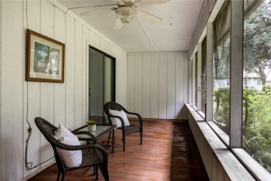 Enjoy comfort and convenience in this freshly painted 2-bedroom on Turkey Creek Golf and Country Club in Florida - for sale on GolfHomes.com, golf home, golf lot