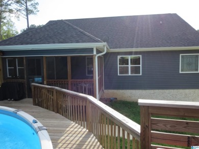 Beautiful home that is only 5 years old but looks brand new! on Lakeview Country Club in Alabama - for sale on GolfHomes.com, golf home, golf lot