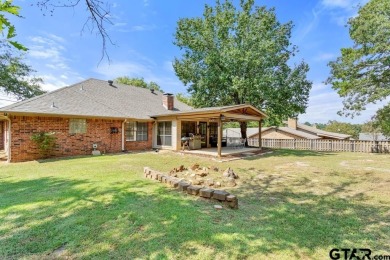 Welcome to Hideaway Lake! Nestled in the heart of East Texas on Hide-A-Way Lake Golf Course in Texas - for sale on GolfHomes.com, golf home, golf lot