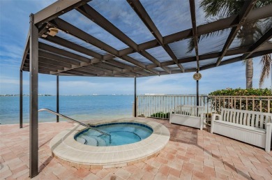Stunning Condo @ Isla Del Sol with Dual-Purpose Investment: Your on Isla Del Sol Yacht and Country Club in Florida - for sale on GolfHomes.com, golf home, golf lot