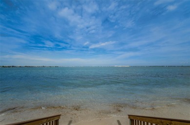 Stunning Condo @ Isla Del Sol with Dual-Purpose Investment: Your on Isla Del Sol Yacht and Country Club in Florida - for sale on GolfHomes.com, golf home, golf lot