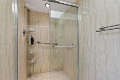 BRIGHT AND AIRY, EXTRA LARGE 1346 SQ/FT RENOVATED CORNER on Wynmoor Golf Course in Florida - for sale on GolfHomes.com, golf home, golf lot