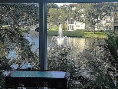 BRIGHT AND AIRY, EXTRA LARGE 1346 SQ/FT RENOVATED CORNER on Wynmoor Golf Course in Florida - for sale on GolfHomes.com, golf home, golf lot