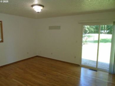 Mid-century modern ranch style home located on the 14th hole of on Club Green Meadows in Washington - for sale on GolfHomes.com, golf home, golf lot