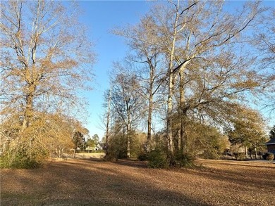 This is the homesite you've been waiting for, located directly on Money Hill Golf and Country Club in Louisiana - for sale on GolfHomes.com, golf home, golf lot