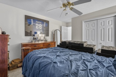 Welcome to this spacious 2 bed, 2 bath condo located in the on  in South Carolina - for sale on GolfHomes.com, golf home, golf lot