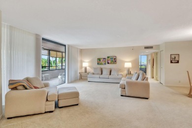 MUST SEE THIS FIFTH FLOOR LIGHT BRIGHT SPACIOUS APARTMENT on Gleneagles Golf and Country Club in Florida - for sale on GolfHomes.com, golf home, golf lot