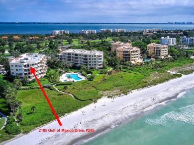 One or more photo(s) has been virtually staged. An exquisitely on Longboat Key Golf Club Resort in Florida - for sale on GolfHomes.com, golf home, golf lot