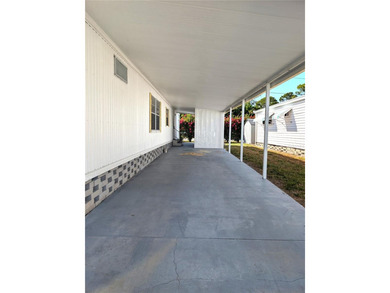 Fantastic opportunity to live affordably in the extremely on Mainlands Golf Club in Florida - for sale on GolfHomes.com, golf home, golf lot