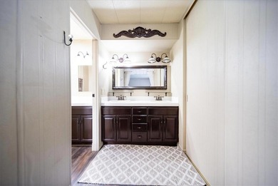 HUGE PRICE IMPROVEMENT!! Welcome to your own slice of paradise on Hemet West Mobile Estates in California - for sale on GolfHomes.com, golf home, golf lot