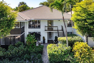 Welcome to this beautifully renovated 3-bedroom, 2-bath on Quail Ridge Golf Course and Country Club in Florida - for sale on GolfHomes.com, golf home, golf lot