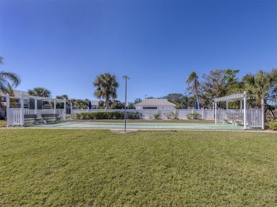 Move-in-ready, 2nd floor end unit with Private Entrance on Capri Isle Golf Club in Florida - for sale on GolfHomes.com, golf home, golf lot